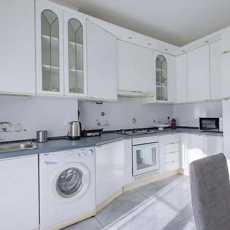 Bijoux In The Centre Of By Wonderful Italy *